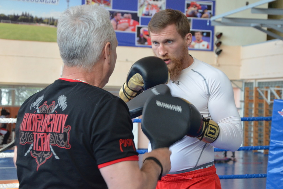 Фото: Дмитрий Кудряшов продолжает подготовку к реваншу с Дуродолой